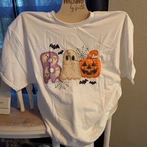 Gildan White Halloween Graphic Tee
